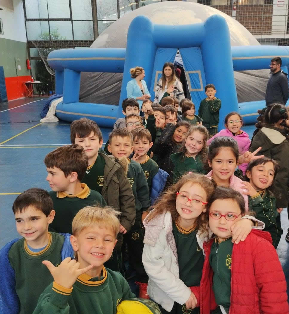 EMS 2022 - Escuela Modelo Sarmiento - Escuela - Nos visitó el Planetario 