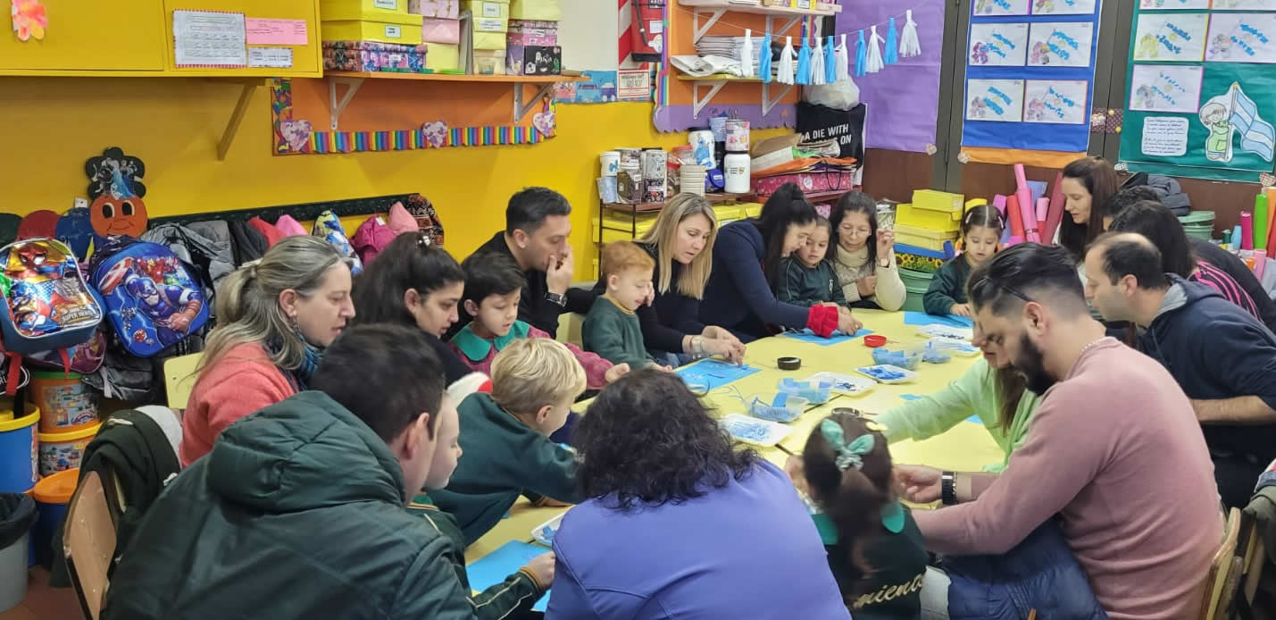 EMS 2023 - Escuela Modelo Sarmiento - Nivel Inicial - Un rincón lleno de orgullo patrio 