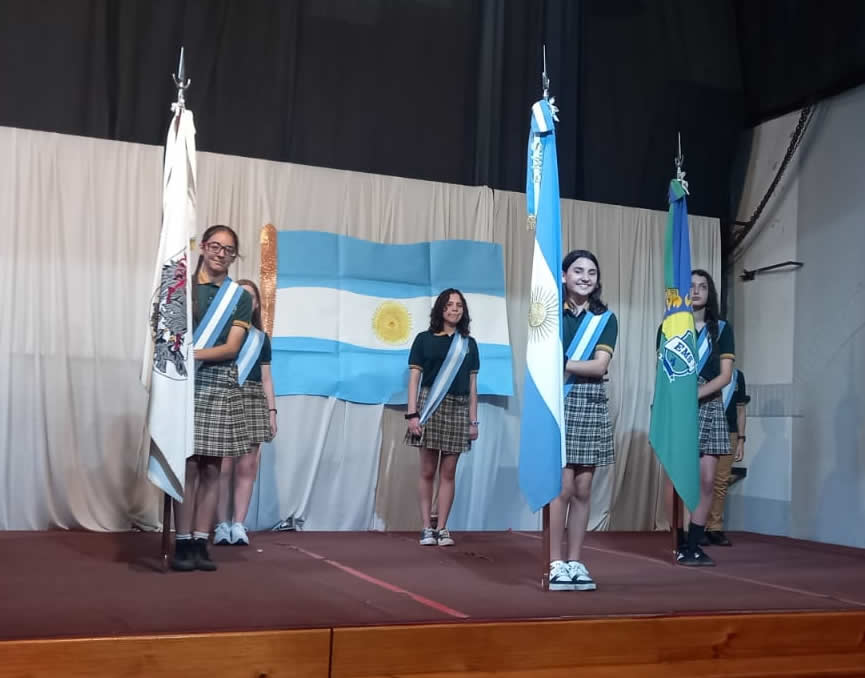 EMS 2024 - Escuela Modelo Sarmiento - Nivel Primario - Un legado de honor 