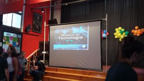 Clase Abierta-Muestra de Tecnología 5