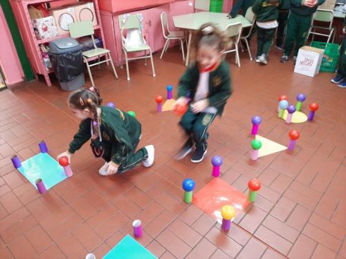 EMS 2022 Escuela Modelo Sarmiento Nivel Primario Figuras geometricas 2