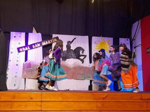 EMS 2022 Escuela Modelo Sarmiento Nivel Primario Homenaje a San Martin 1