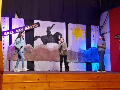 EMS 2022 Escuela Modelo Sarmiento Nivel Primario Homenaje a San Martin 4