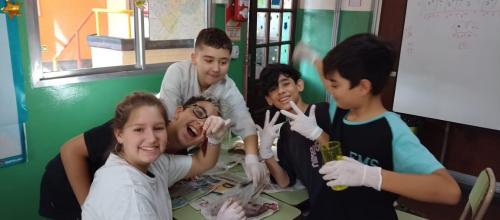 EMS 2022 Escuela Modelo Sarmiento Nivel Primario Una clase con mucha quimica 1