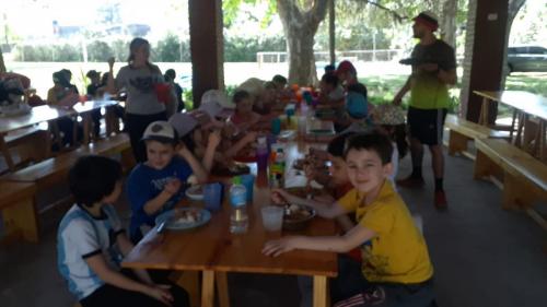 EMS 2023 Escuela Modelo Sarmiento Nivel Primario Campamento en el Campus de la Escuela 2