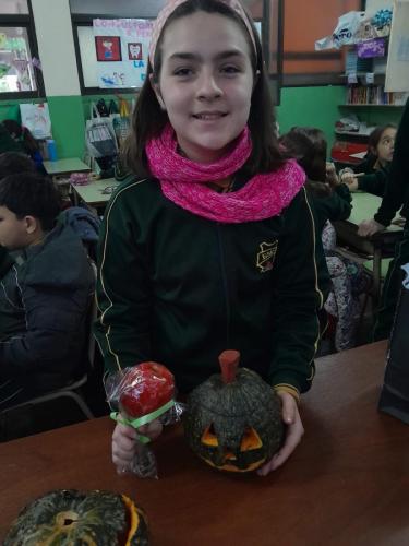 EMS 2023 Escuela Modelo Sarmiento Nivel Primario Un Halloween artistico y rico  1