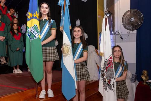 EMS 2025 Escuela Modelo Sarmiento 14 Egresados Secundaria 2024