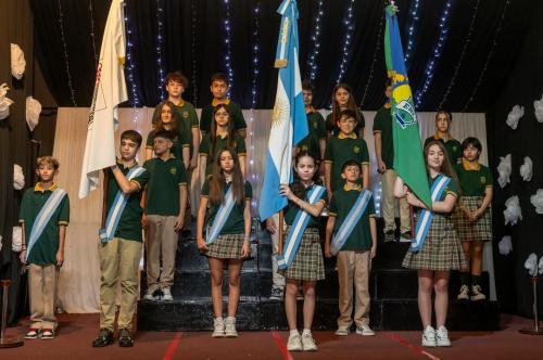 EMS 2025 Escuela Modelo Sarmiento 9 Egresados Primaria 2024