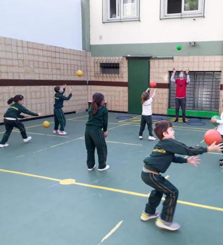 Escuela Modelo Sarmiento 2021 Primaria burbujeante 5to 1-1